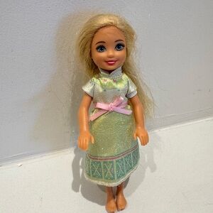 Barbie Club Chelsea Doll Movie Night Blonde Hair 2016 Mattel Doll 6”